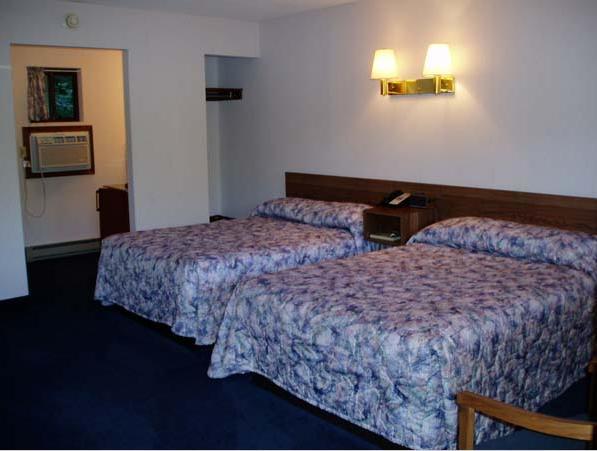 Tall Pines Motel Lake George Quarto foto