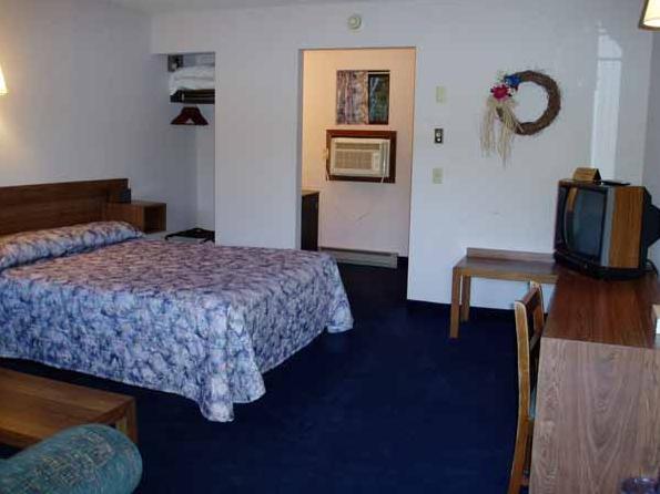 Tall Pines Motel Lake George Quarto foto